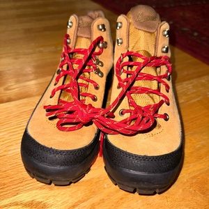 Danner Panorama boots size 7.5 NWOB